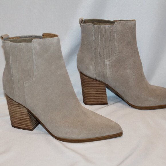NIB MARC FISHER WOMEN'S OSHAY GRAY‎ SUEDE ZIP UP ANKLE BOOTS - Picture 2 of 7